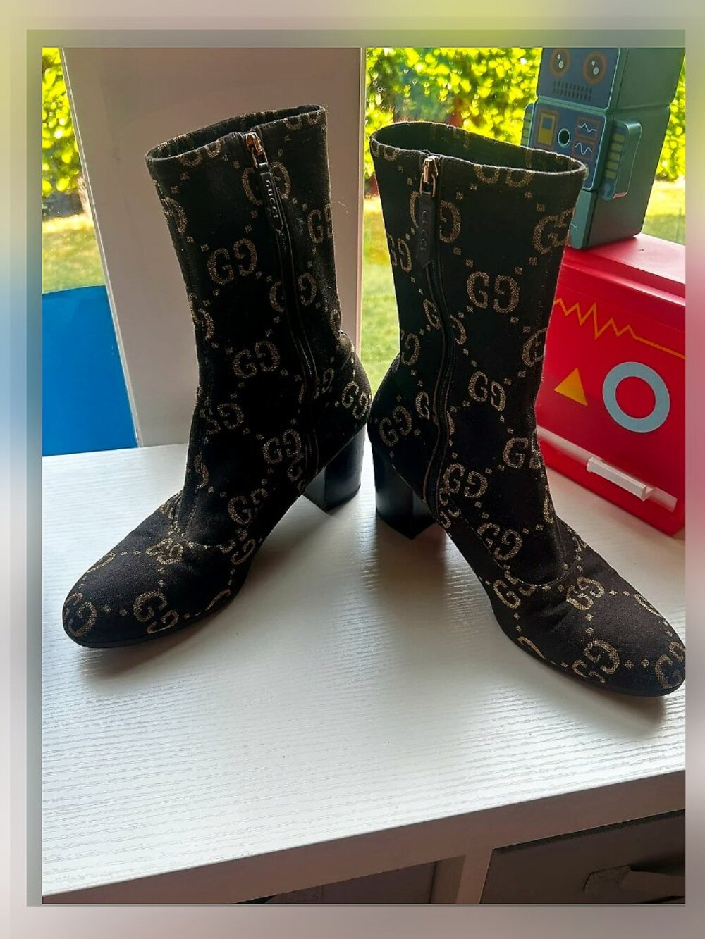 Gucci boots size 39